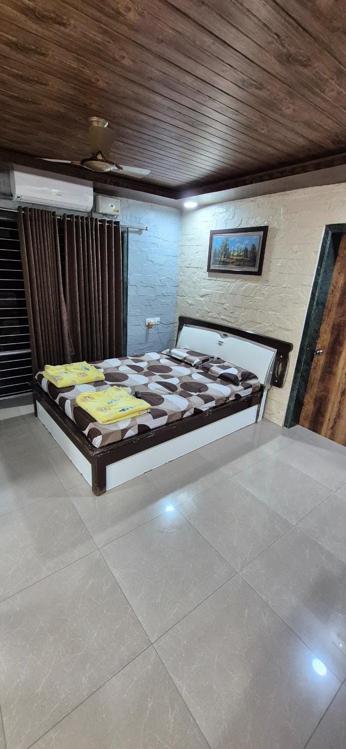 HM Villas - Lonavala Villa in Aamby Valley City