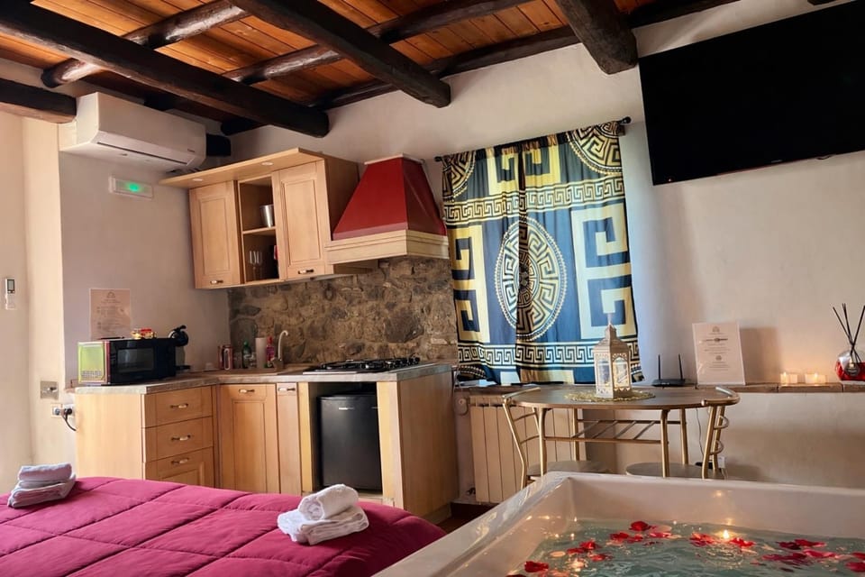 Golden House Apartment in Lazio