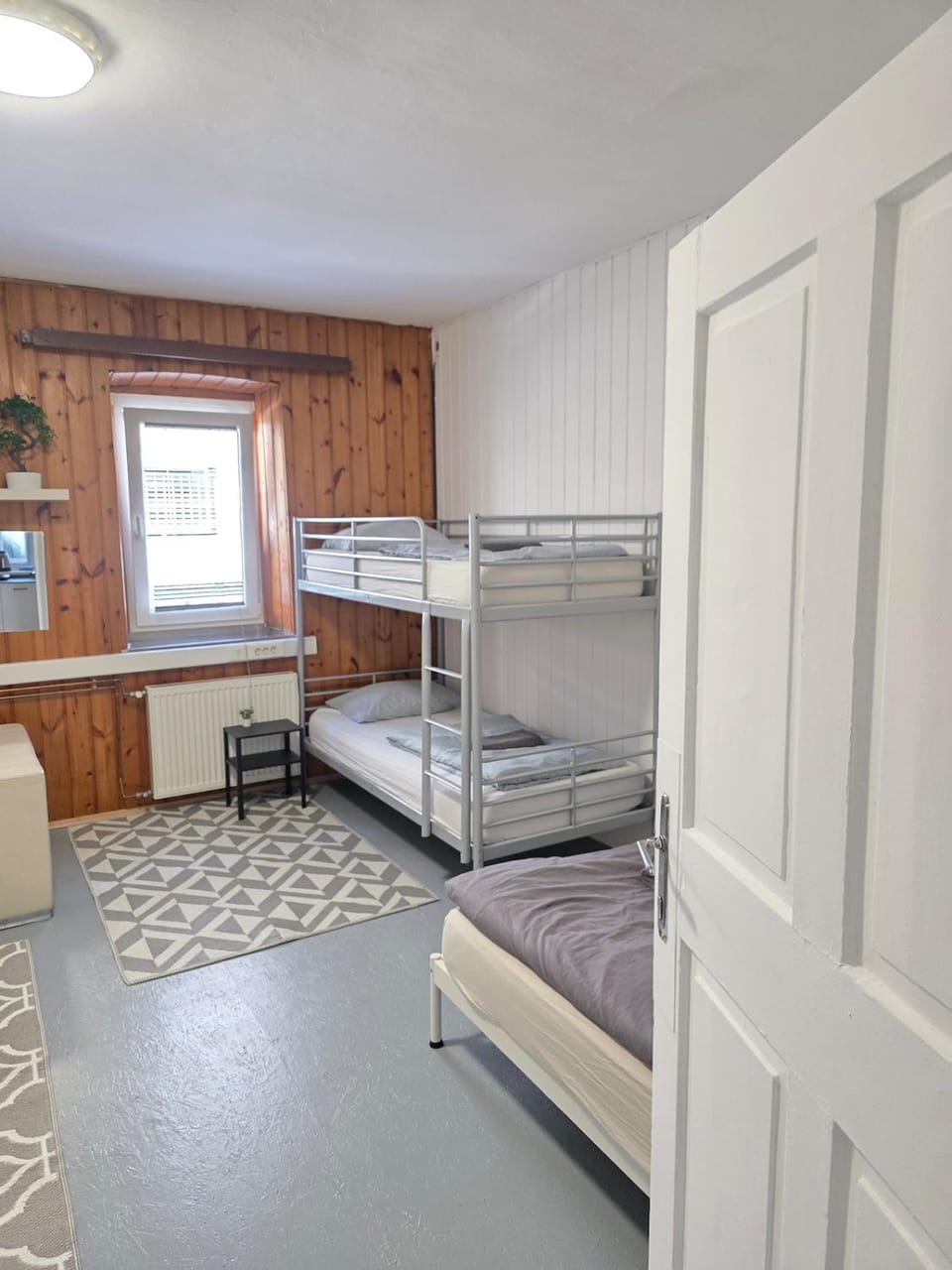 Bright Cozy Apartment - Free Parking Apartment in Ljubljana