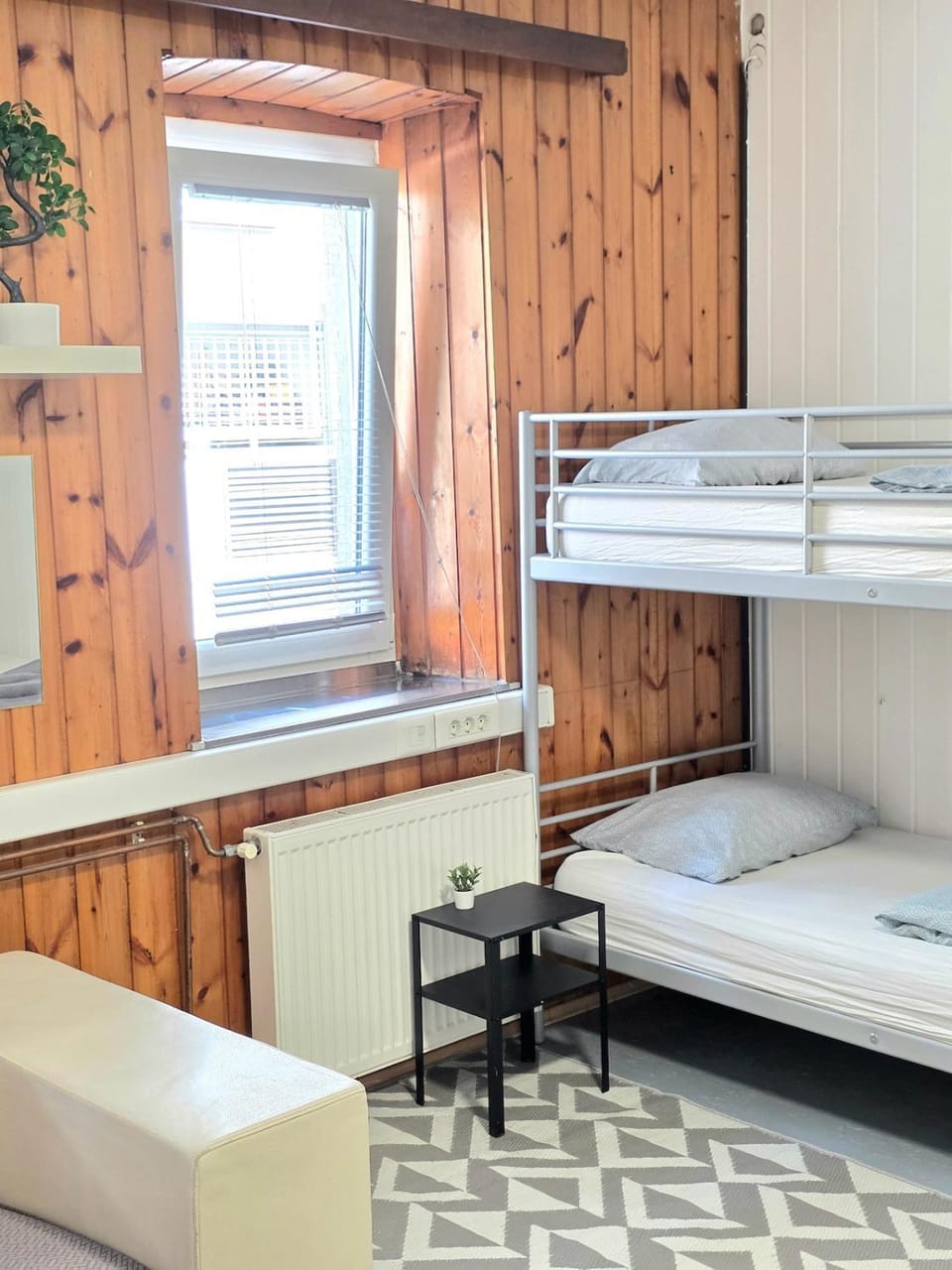 Bright Cozy Apartment - Free Parking Apartment in Ljubljana