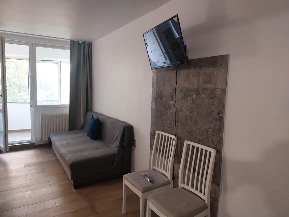 Studio K - garsoniera pat dublu si canapea extensibila Apartment in Bucharest