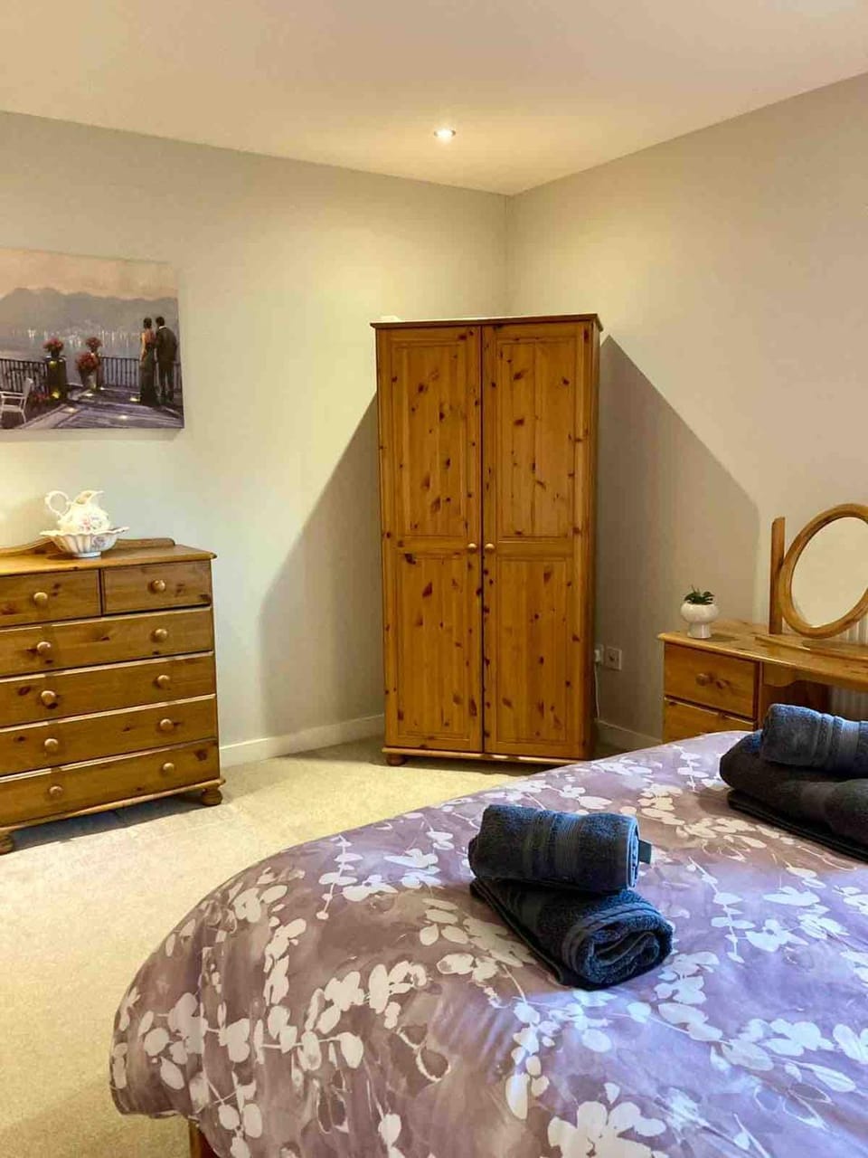 1 2 The Inchcailloch Suite Loch Lomond Apartment in Balloch Road