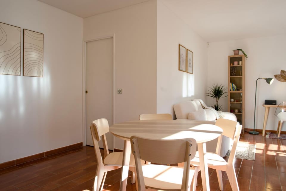 Chez Leela Apartment in Poissy