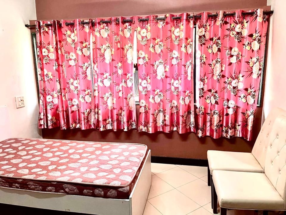 Furnished Ladies hostel at cbd belapur Hostel in Maharashtra