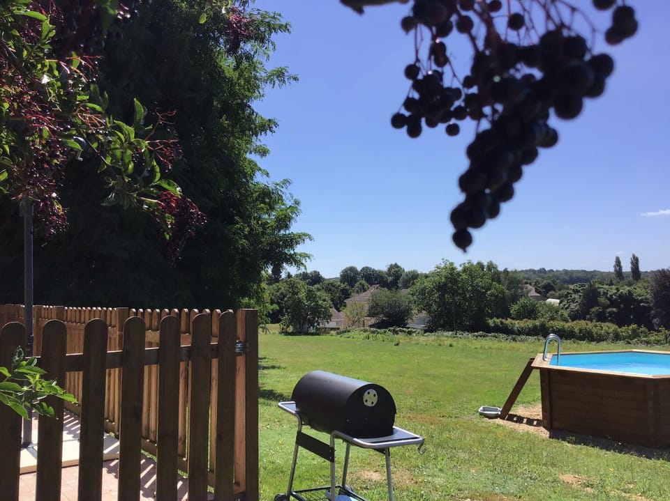 Natural landscape, BBQ facilities, Garden, Balcony/Terrace, Garden view