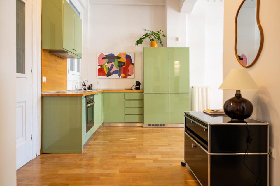 Kitchen or kitchenette