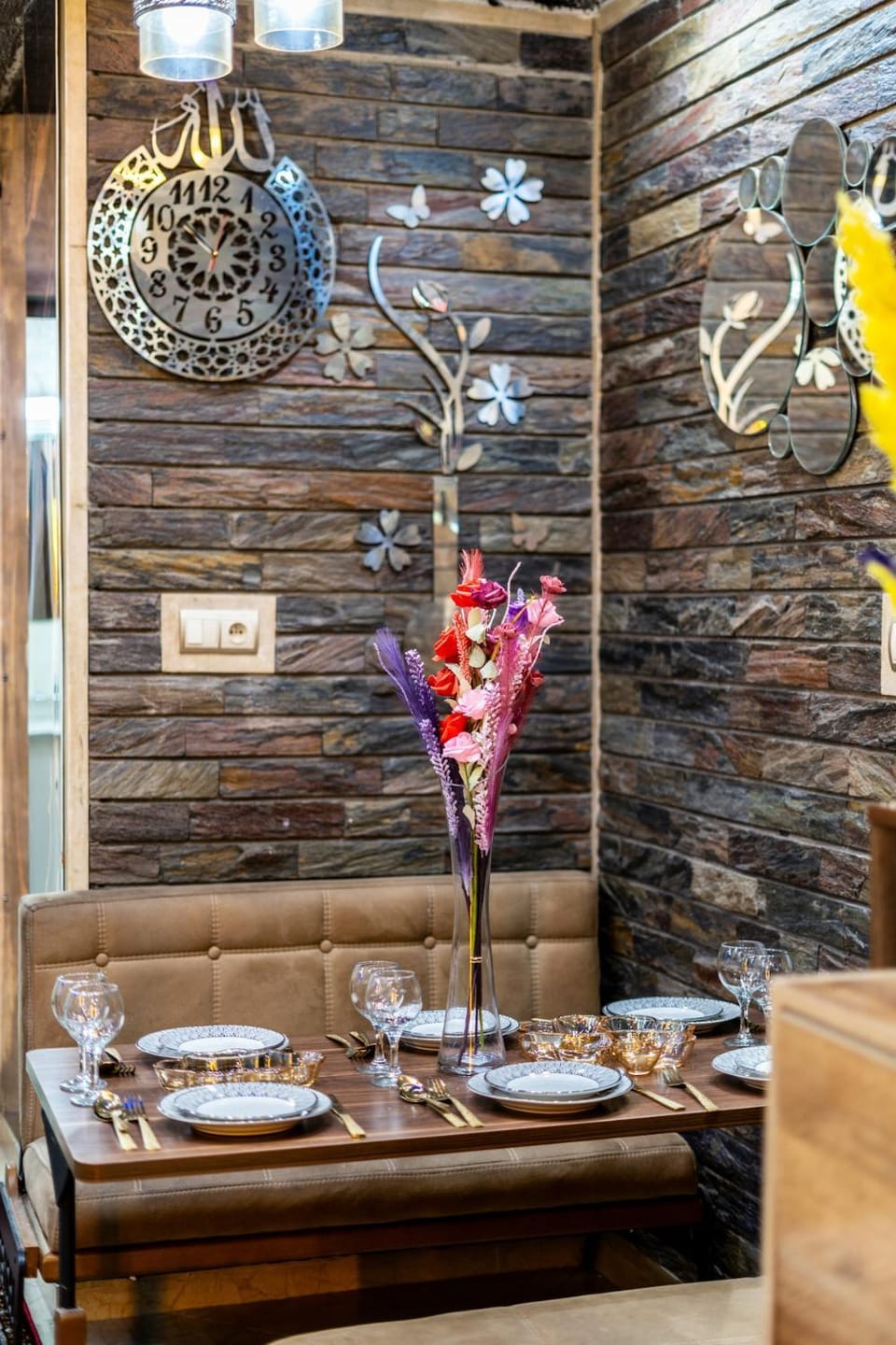 Golden cocoon - bright living room and cozy bedroom- Apartment in Agadir