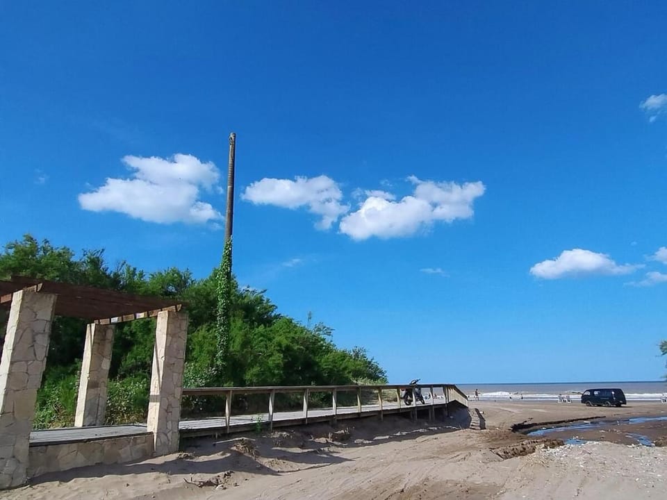 Apartment 1 block from the sea Apartment in San Bernardo del Tuyú