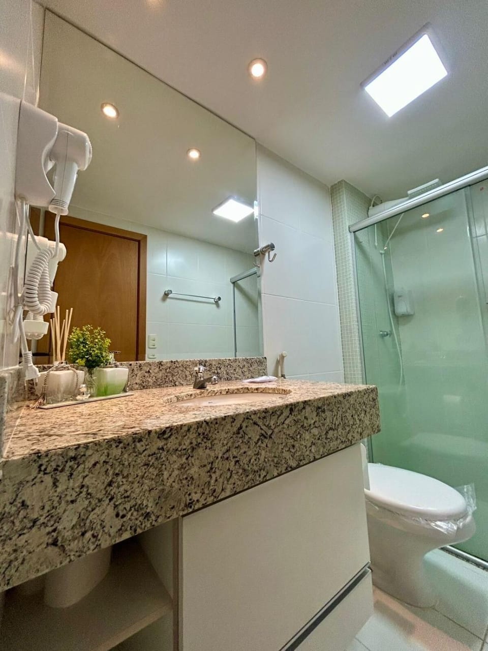Apto Garcia 04 Harmonia ao lado shopping Pantanal Apartment in State of Mato Grosso, Brazil