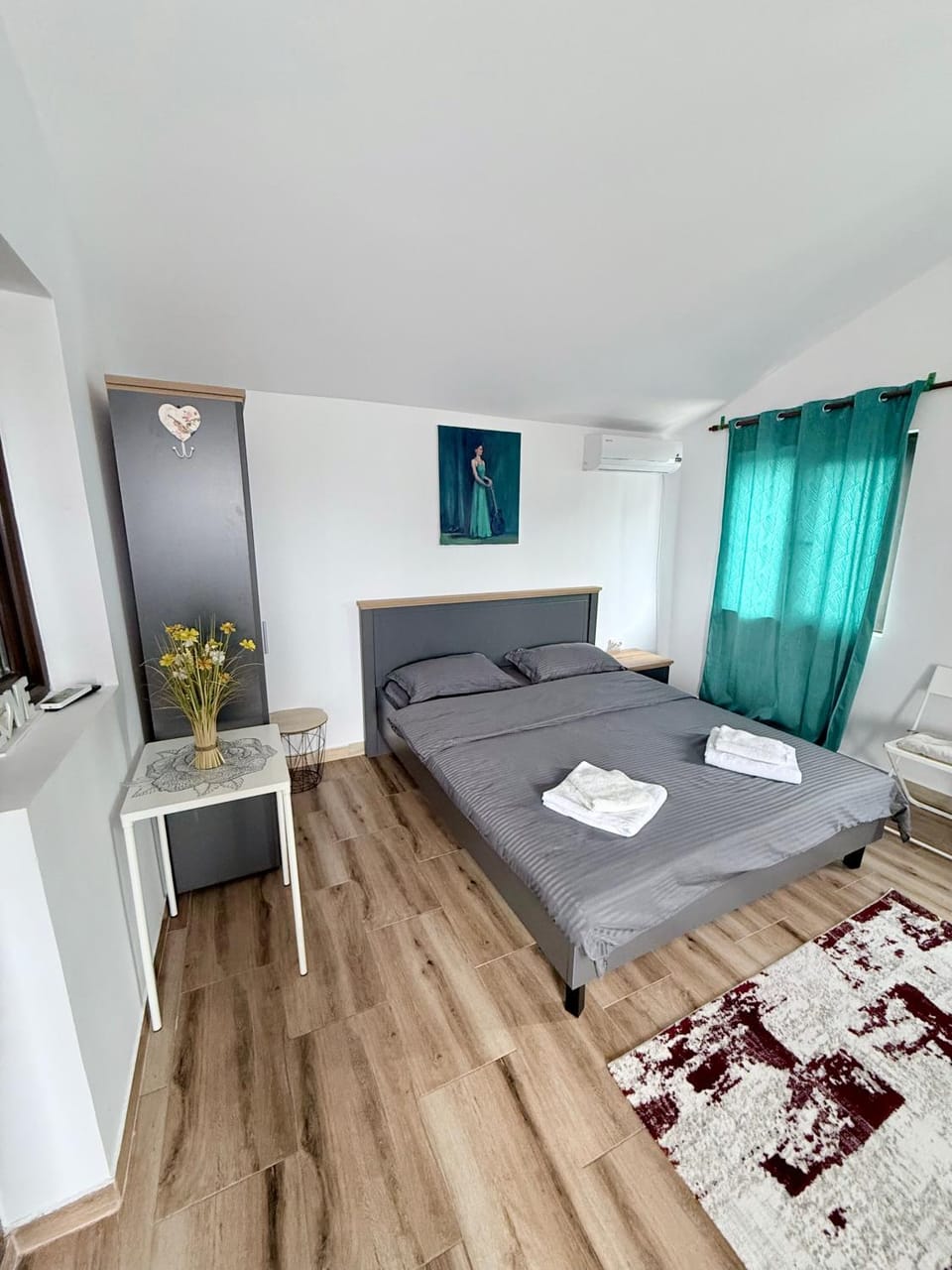 Casa Cernica Bed and Breakfast in Romania