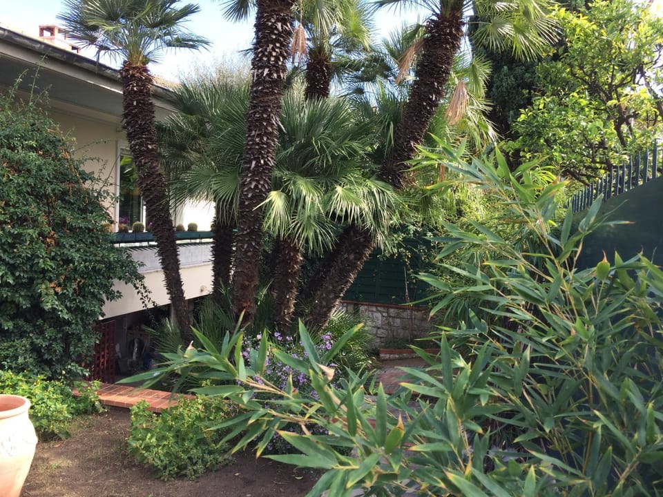 Villa EDEN PIERRE Apartment in Menton
