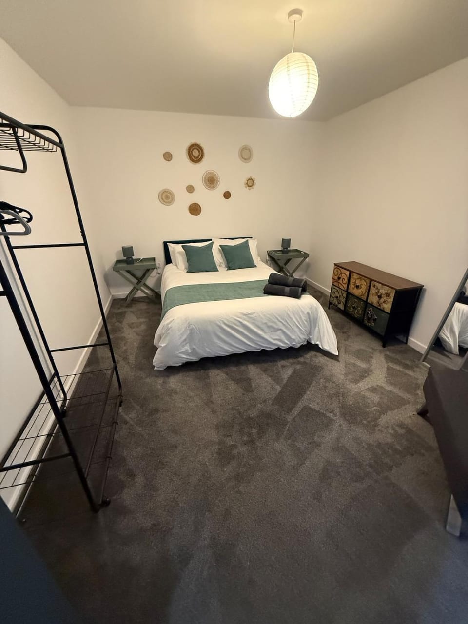 Pool table-Pet Friendly-Beach access-Garden Apartment in Trearddur Bay