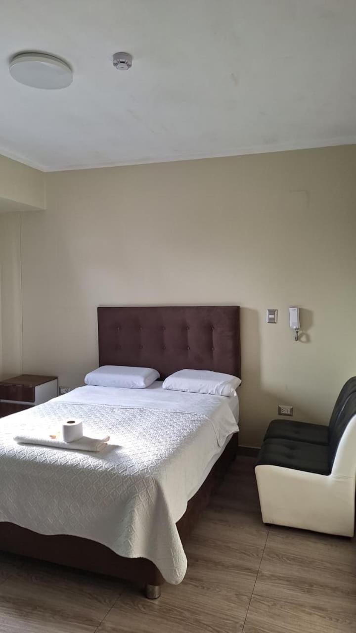 Hostal Plaza Grau Hotel in Lima