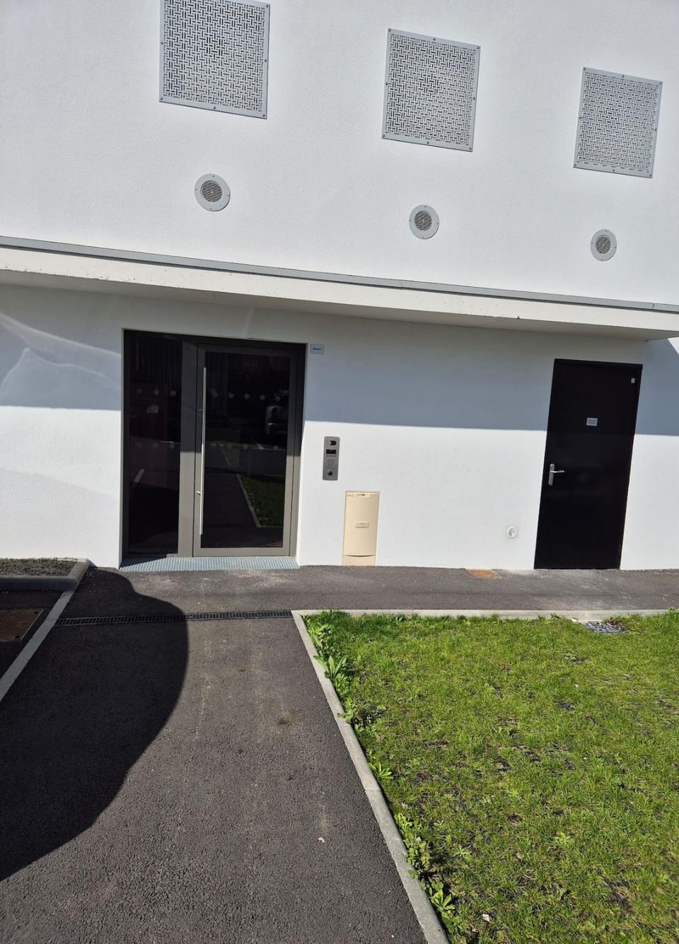 Appartement moderne avec balcon vue mer et parking privé Apartment in Brittany