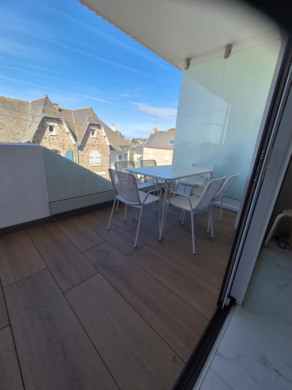Appartement moderne avec balcon vue mer et parking privé Apartment in Brittany