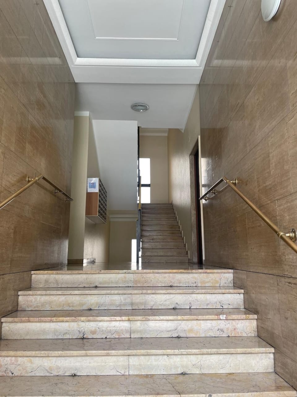 Two-room apartment in Milan near the subway Apartment in Milan