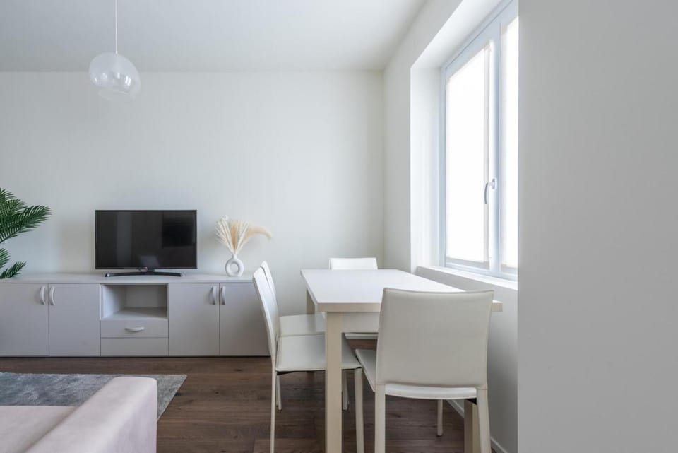 TV and multimedia, Living room, Seating area, Dining area, furniture, heating, internet, locker, air conditioner