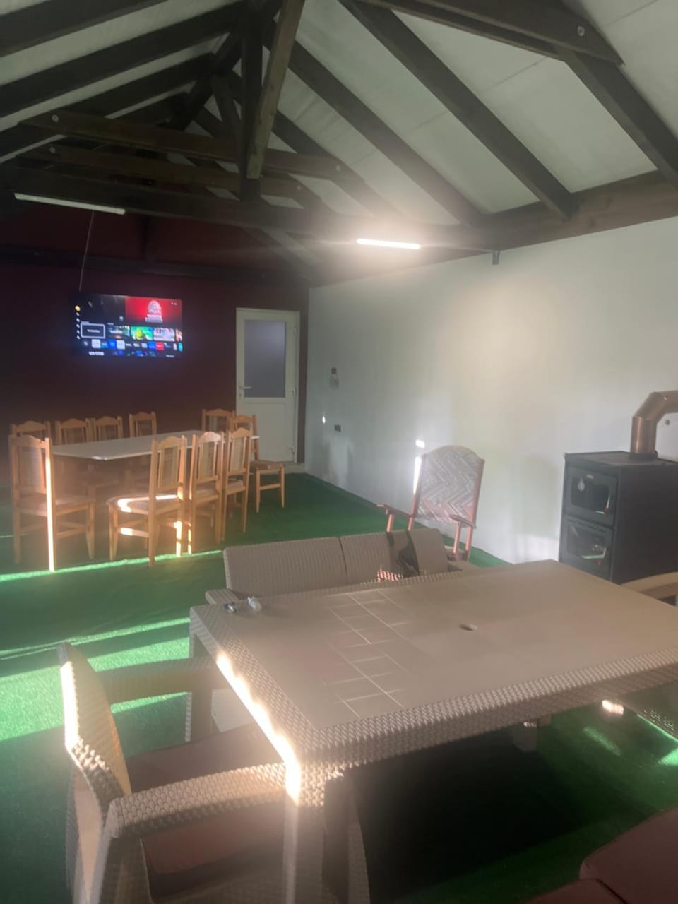 Communal lounge/ TV room, Evening entertainment