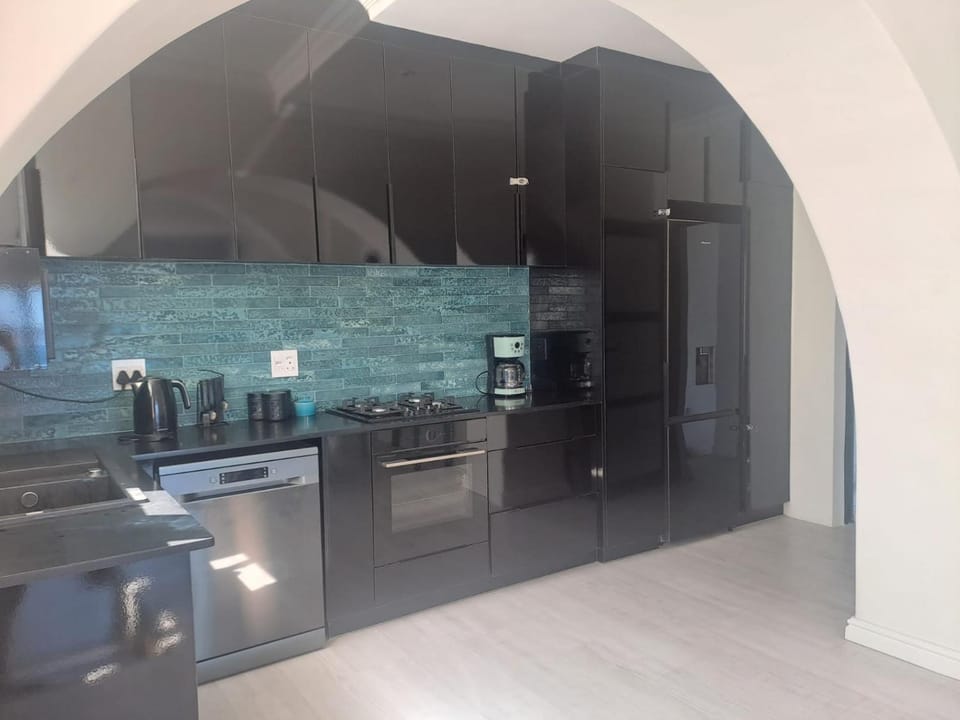 210 on Main Apartment in Cape Town