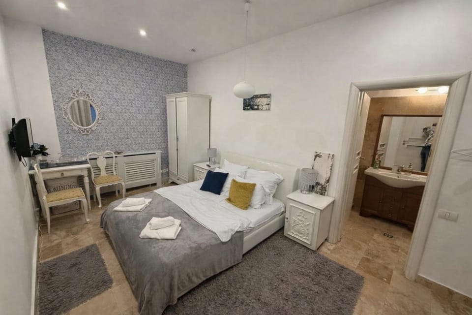 Studio Central Apartment in Brasov