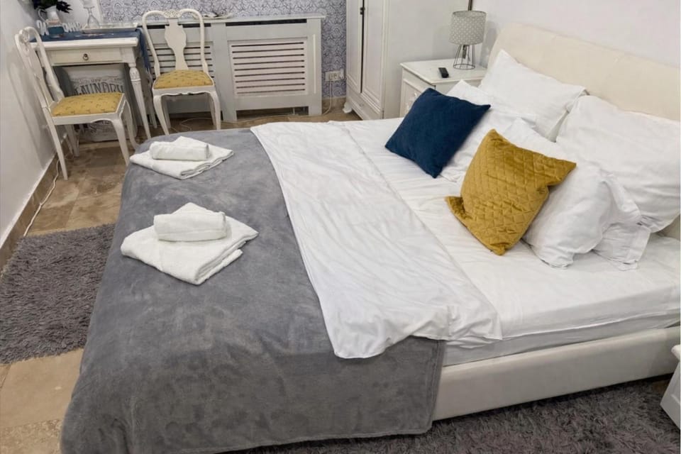 Studio Central Apartment in Brasov