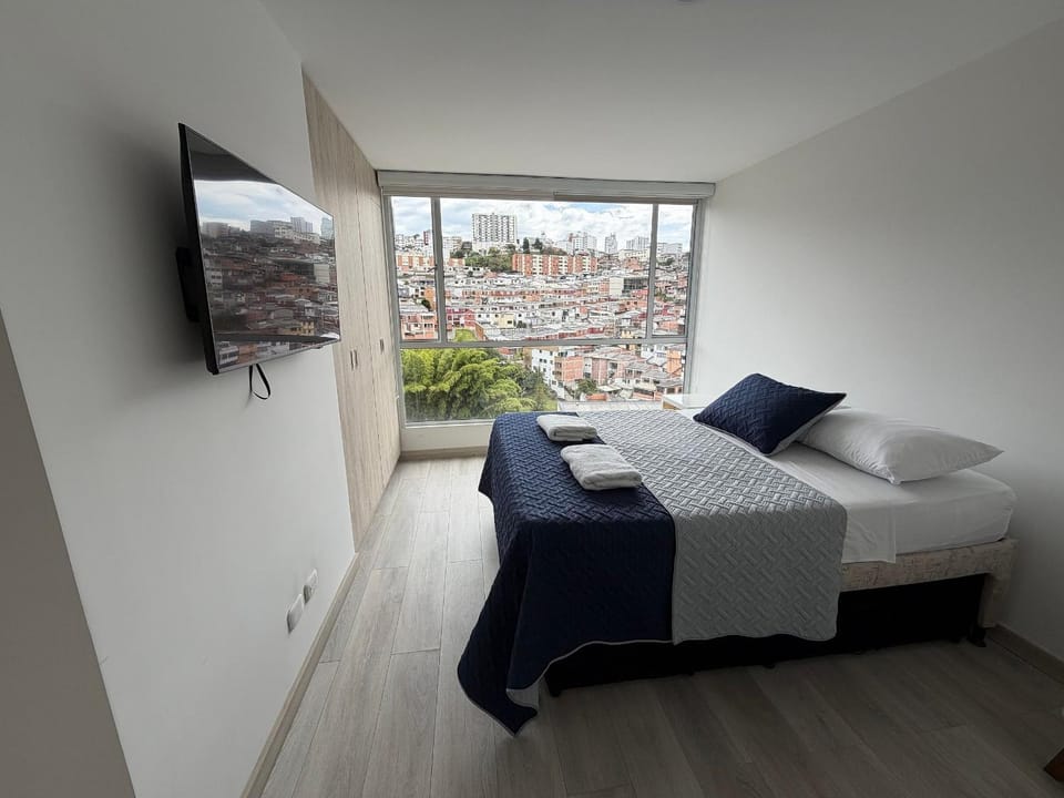 Bed, Photo of the whole room