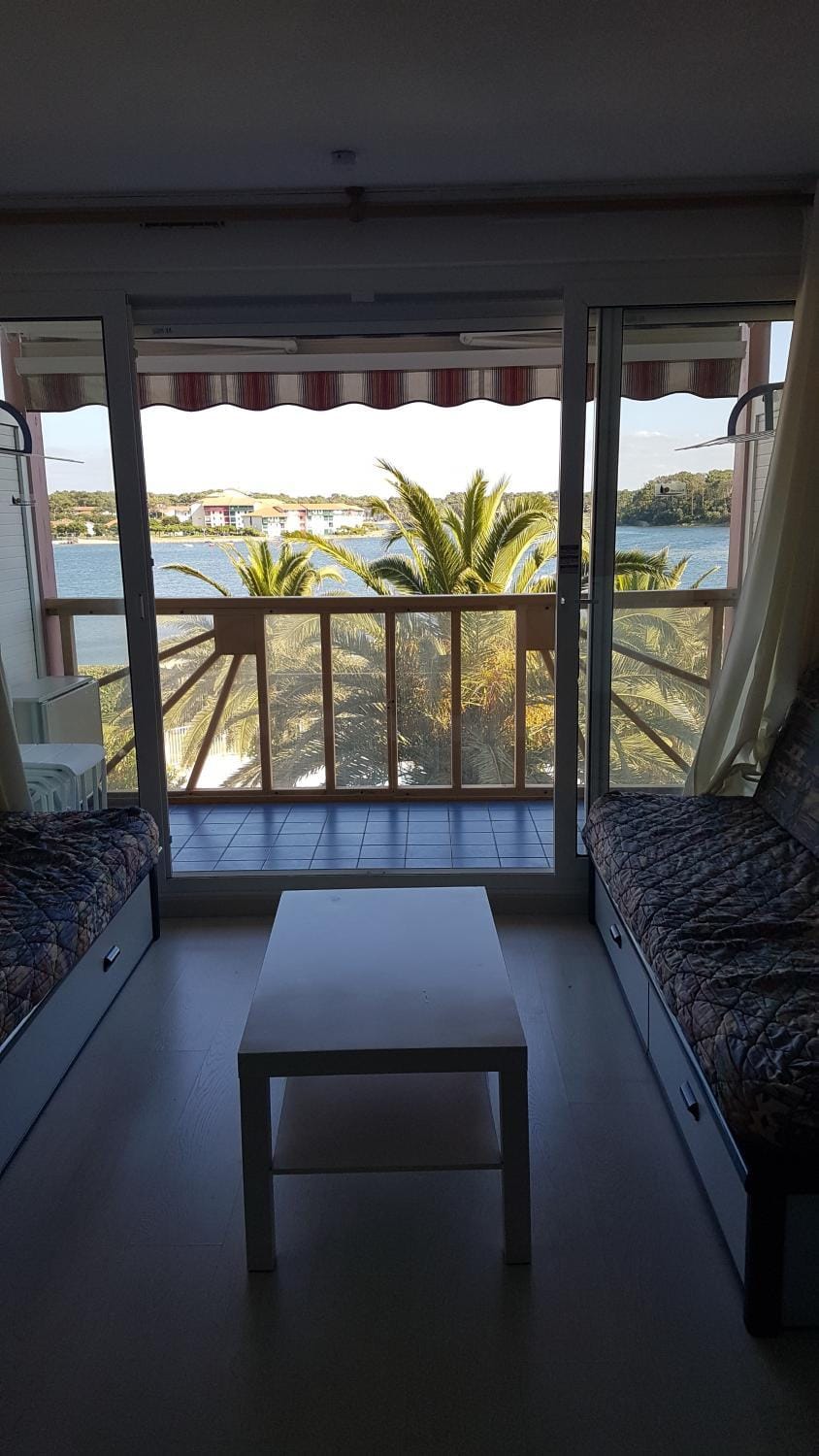 Face au Lac T2 4 Personnes avec Piscine Apartment in Vieux-Boucau-les-Bains