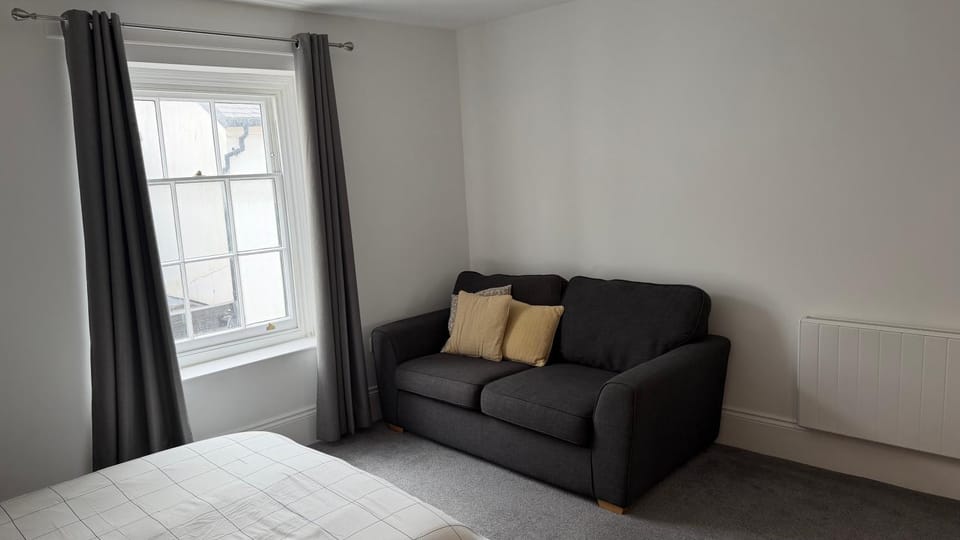 Seating area, Bedroom
