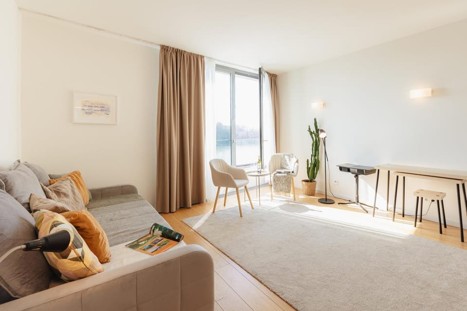 Bed, Living room, Photo of the whole room, Seating area, Bedroom