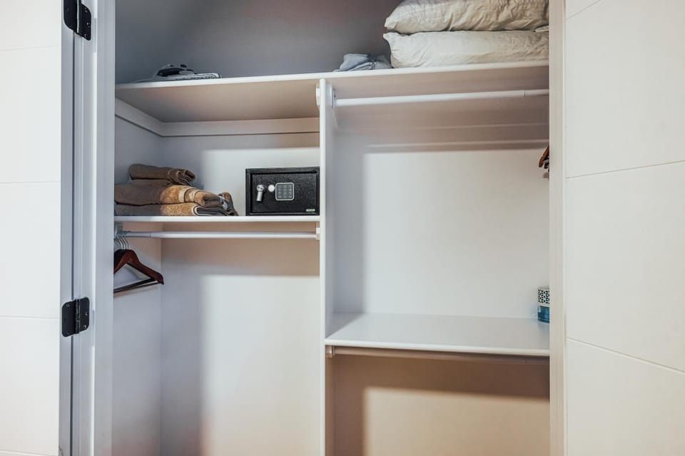 safe, wardrobe