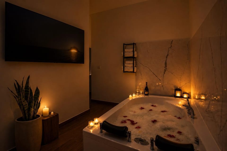 Hot Tub, Bath