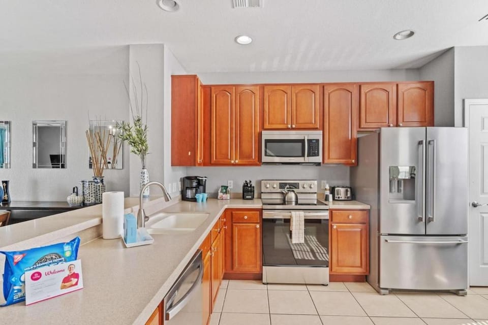 Kitchen or kitchenette, kitchen, kitchen