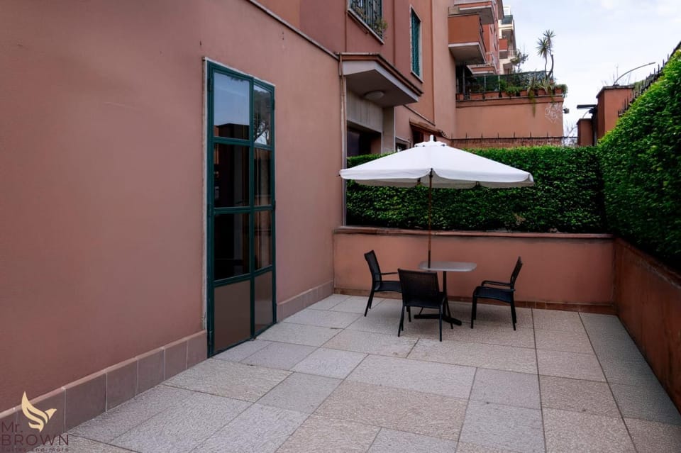 MrBrown - Bambin Gesu San Paolo Bed and Breakfast in Rome