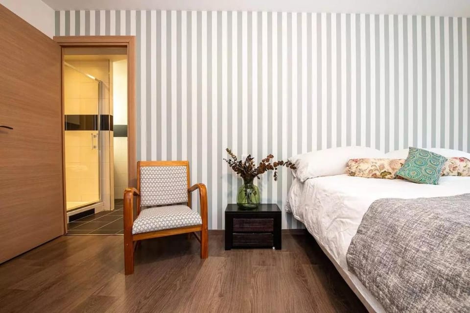 Villa Cendrée 4 Bedrooms 20 Minutes from Geneva Villa in Divonne-les-Bains