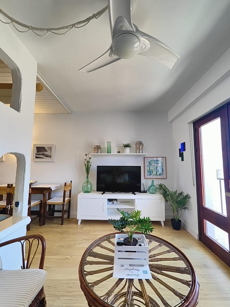 Lounge or bar