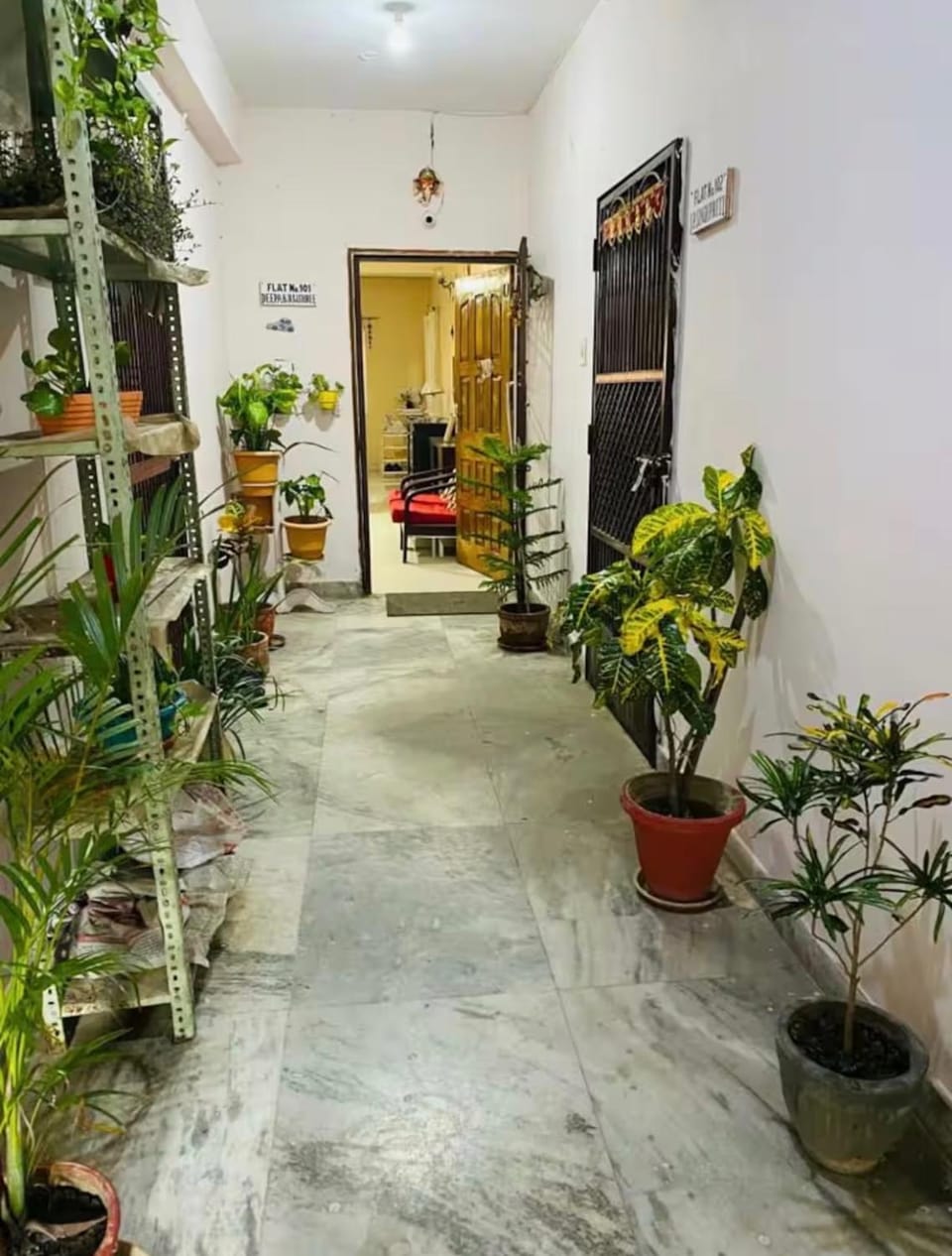 Raj Bread and Breakfast in heart of Varanasi Vacation rental in Varanasi