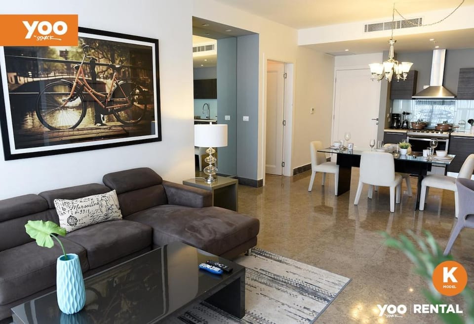 Apartamento con vista al mar en Ave Balboa, 50K Apartment in Panama City, Panama