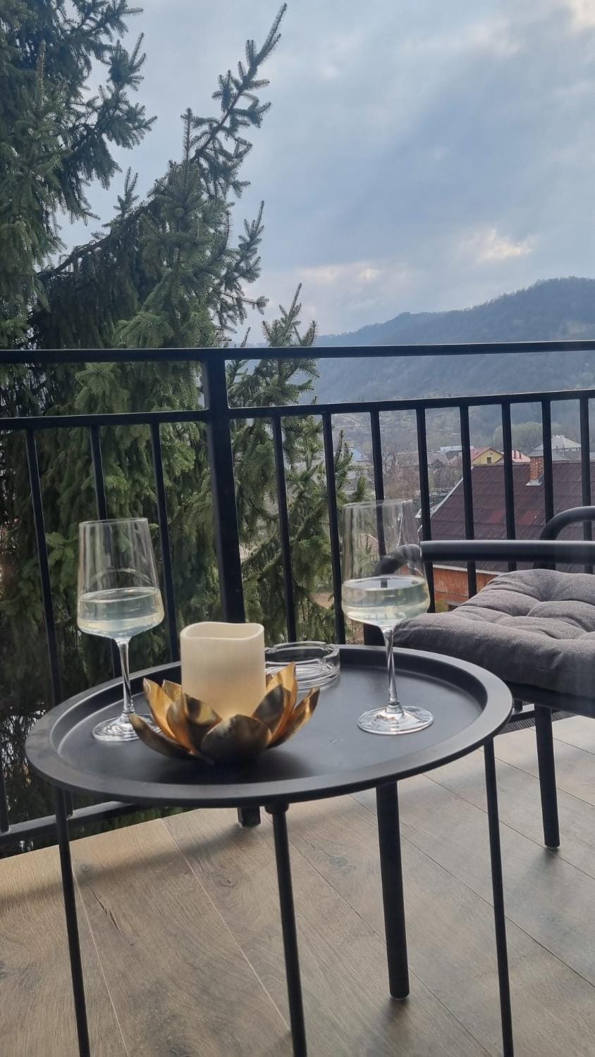 Day, Natural landscape, View (from property/room), Seating area