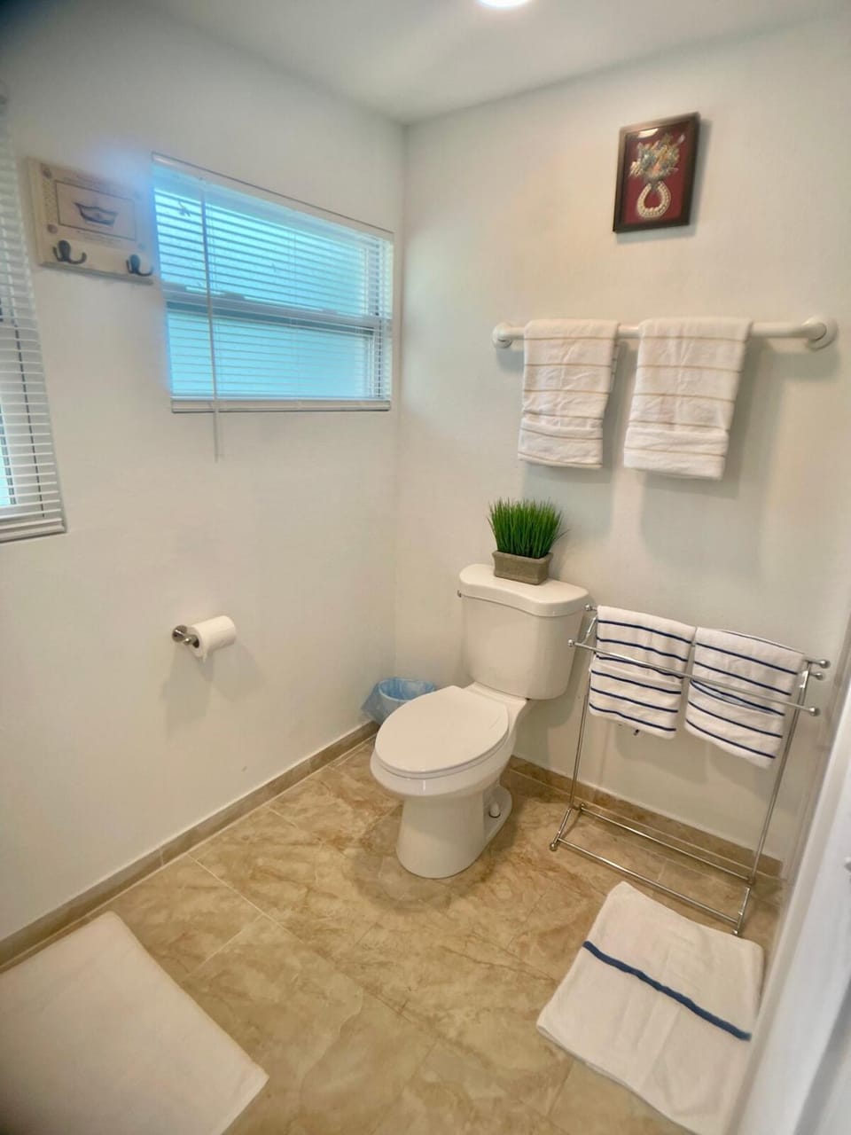 La Dolce Vita! Only 5 minutes from the beach in Car Apartment in Florida