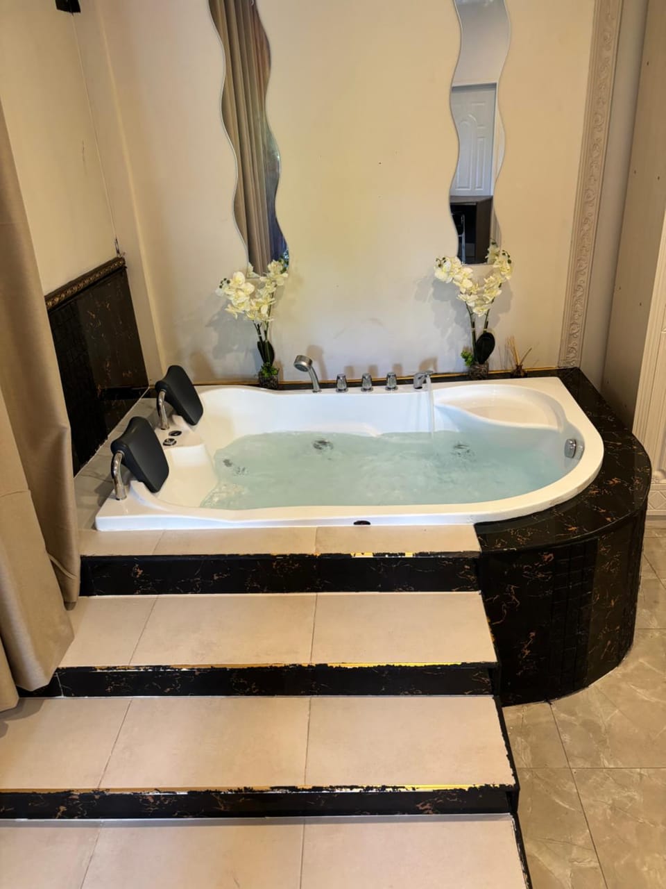 Hot Tub, Bathroom, Bath