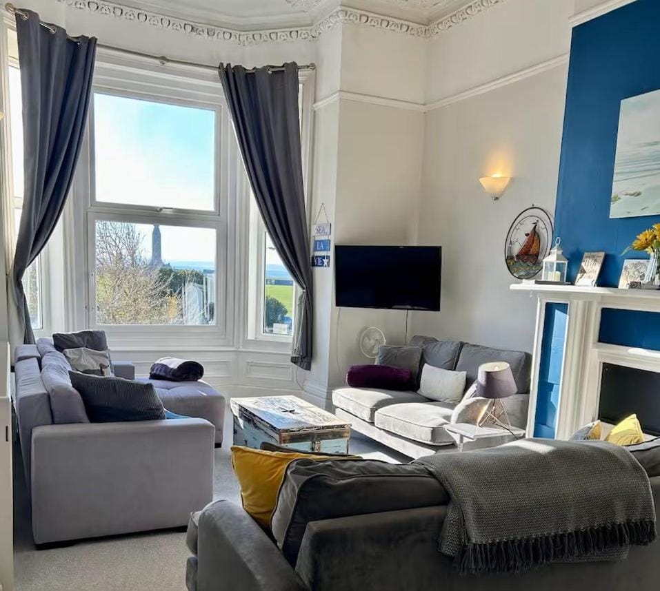 TV and multimedia, Living room, Evening entertainment, Sea view, Sea view, internet