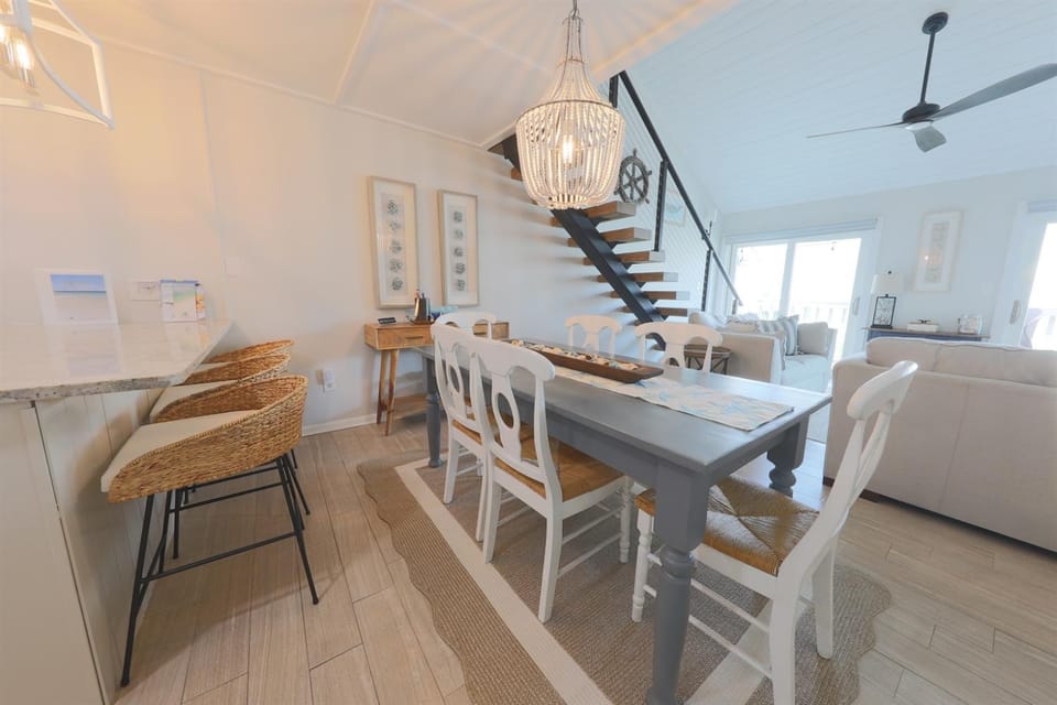 Cotton Bayou- Bring your boat! Summer Vacation Awaits - Free Daily Activities Apartment in Orange Beach