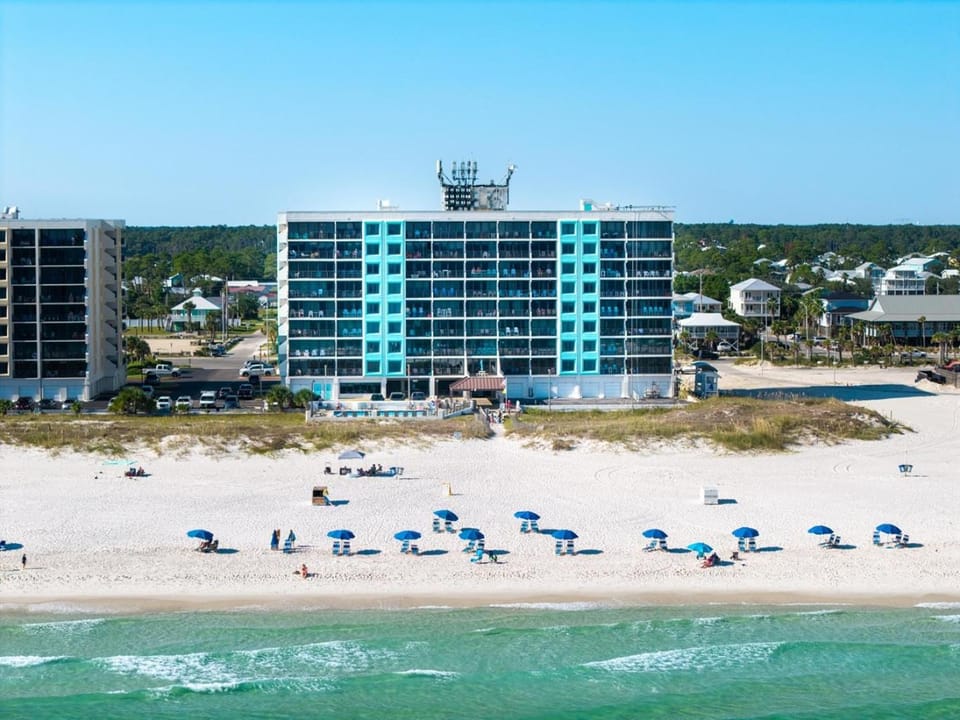 Island Winds East 507 - Immaculately Remodeled - Fall Family Fun Apartment in West Beach