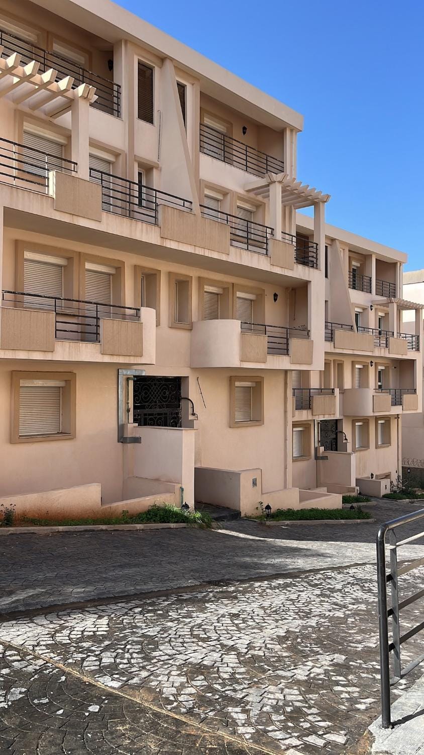 F3 cosy dans résidence sécurisée proche des plages Apartment in Algiers Province, Algeria