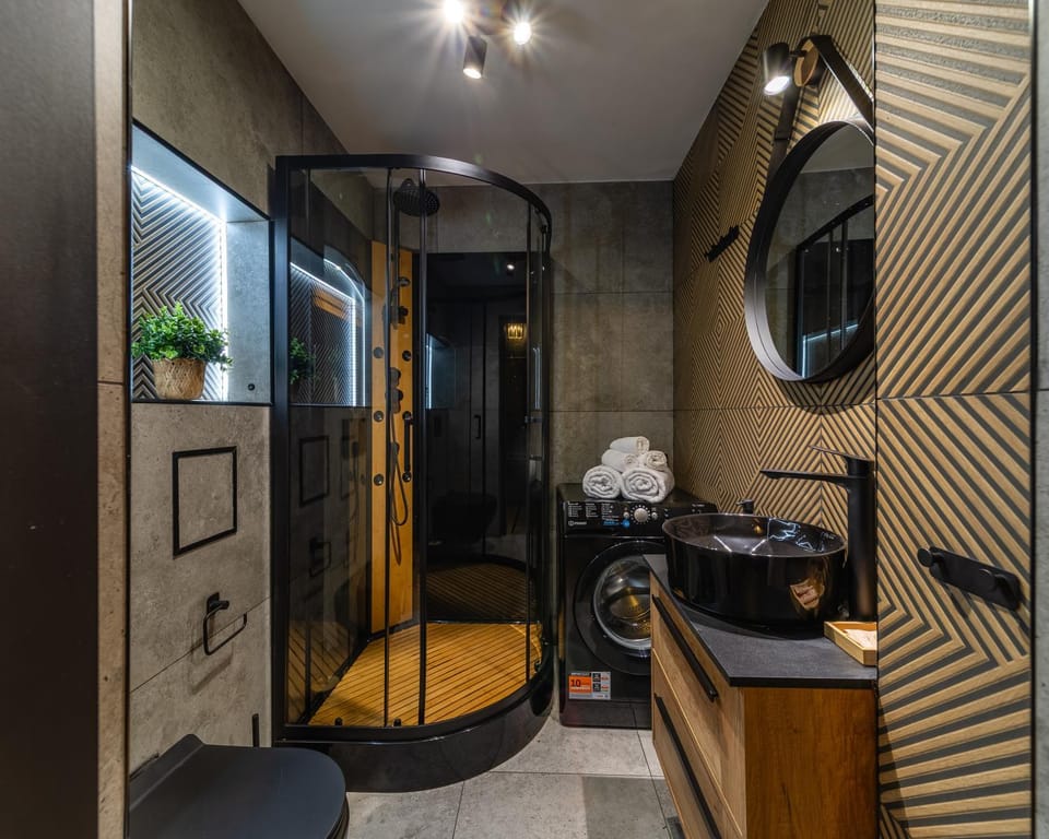 BDSM Secret Room Manufaktura Centrum Miasta Parking na terenie, Tylko dla dorosłych ADULTS ONLY, Idealny na prezent Apartment in Masovian Voivodeship