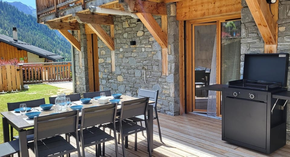 Summer, BBQ facilities, kitchen