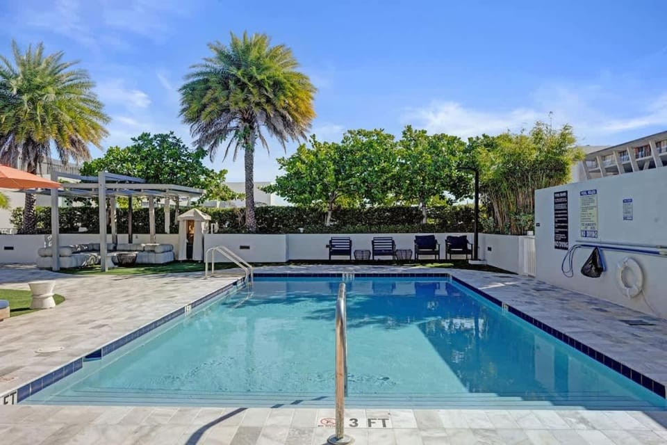 17WEST Spacious 3BR Apartment with Balcony 501 Apartment in South Beach Miami