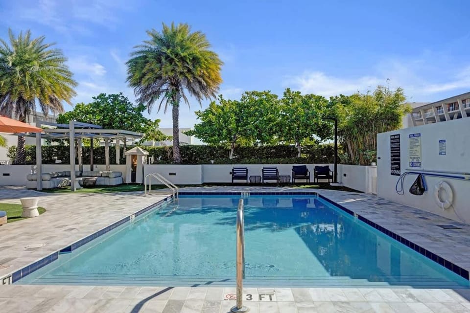 17WEST 1BR Apartment with Balcony - 514 House in South Beach Miami