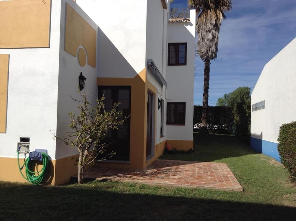Villa with garden and pool House in Cabanas de Tavira