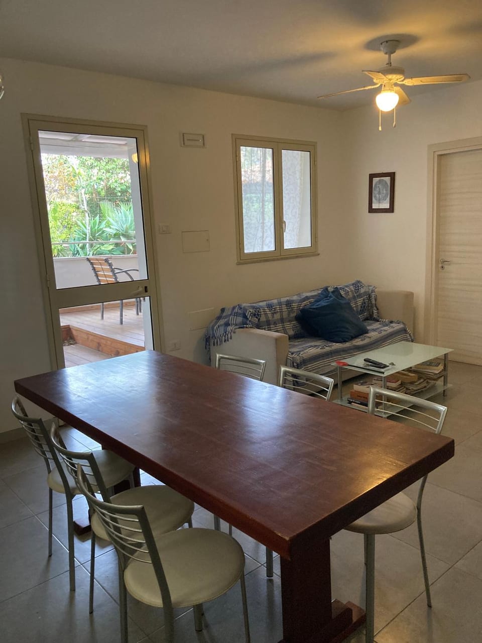 Dining area, Lunch